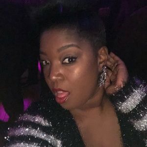 Meet your Posher, Kiesha